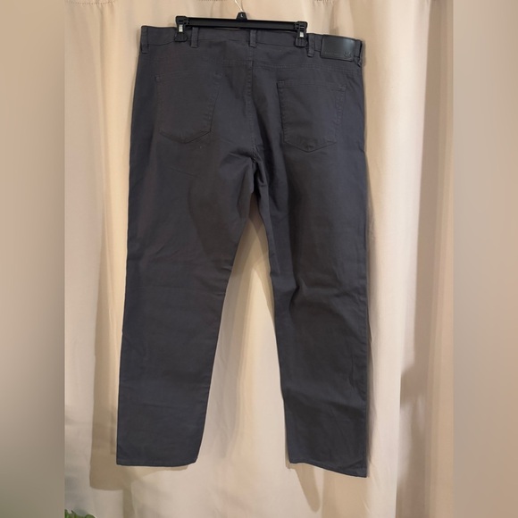 Men’s Dark Gray English Laundry Pants - Picture 2 of 6